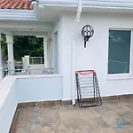 Manzara 2 Isitma Havuzlu * Sapanca