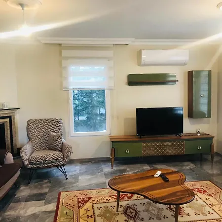 Villa Manzara 2 Isitma Havuzlu