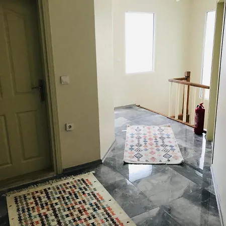 Manzara 2 Isitma Havuzlu Villa *