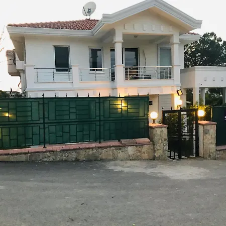 Manzara 2 Isitma Havuzlu Sapanca