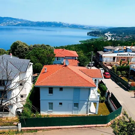 Manzara 2 Isitma Havuzlu Willa Sapanca