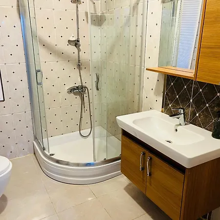Manzara 2 Isitma Havuzlu Villa Sapanca