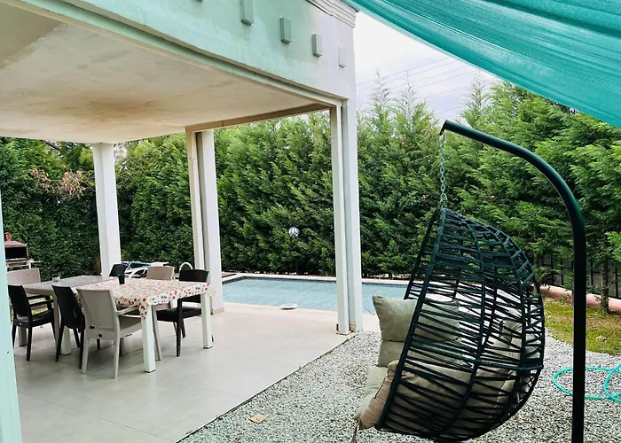 Manzara 2 Isitma Havuzlu Villa